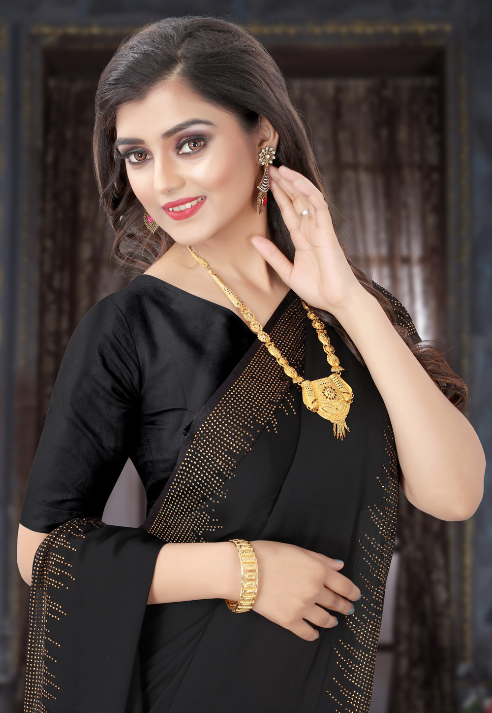 Blouse Designs Ideas To Style a Beautiful Black Saree | Black saree blouse  designs, Black saree, Saree designs