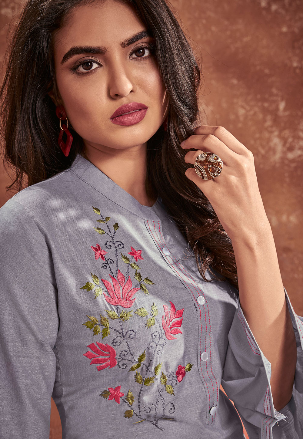 Buy online Grey Colored Kurta Palazzo Set from ethnic wear for Women by  Surhi for ₹479 at 81% off | 2024 Limeroad.com