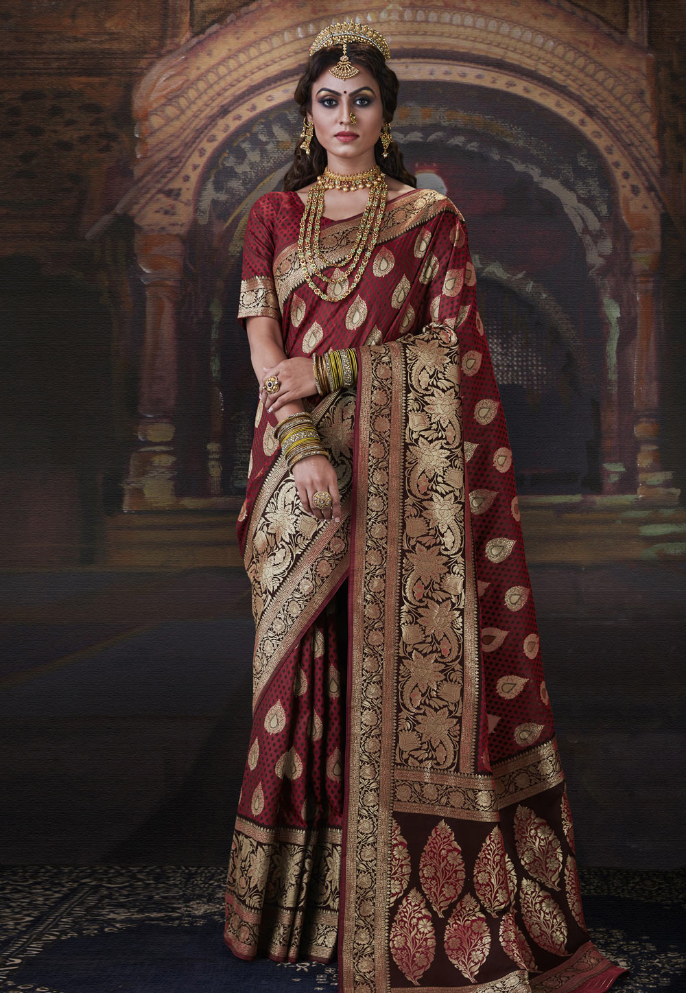Maroon Banarasi Silk Saree With Blouse 211167