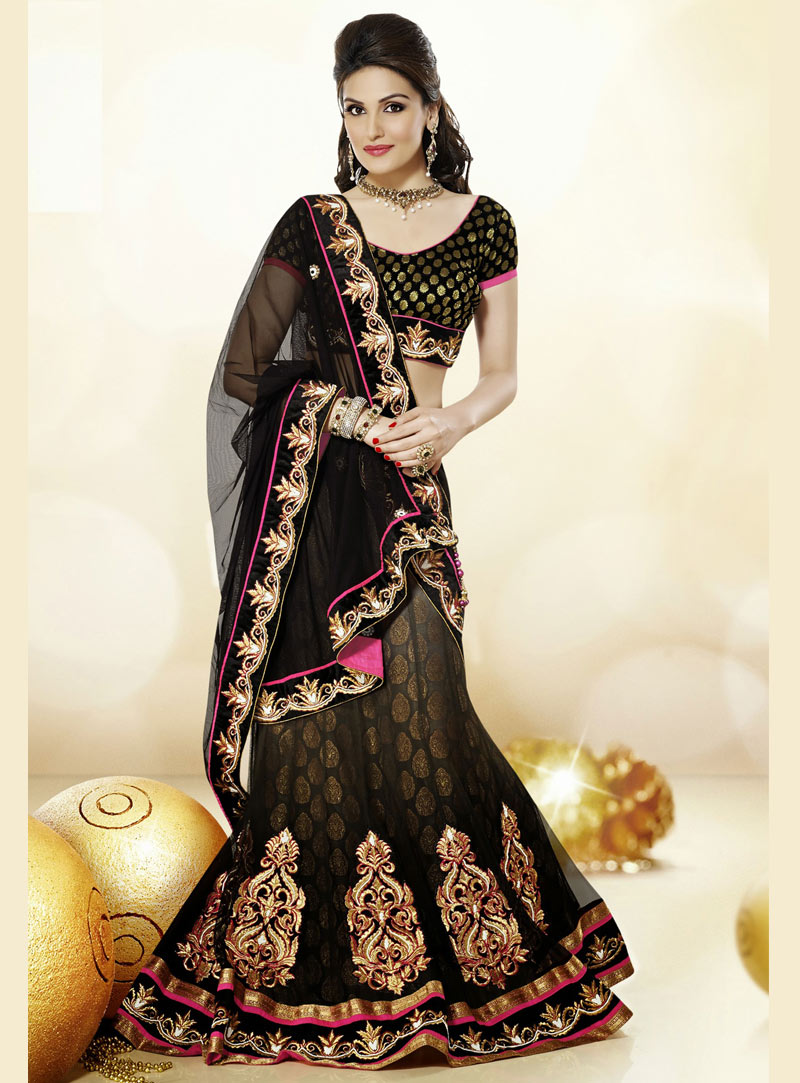 Black Net Embroidered Designer Wedding Lehenga Choli 36615