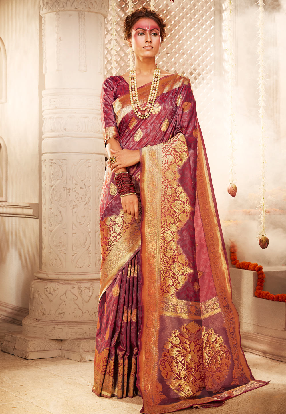 Maroon Banarasi Silk Saree With Blouse 213243