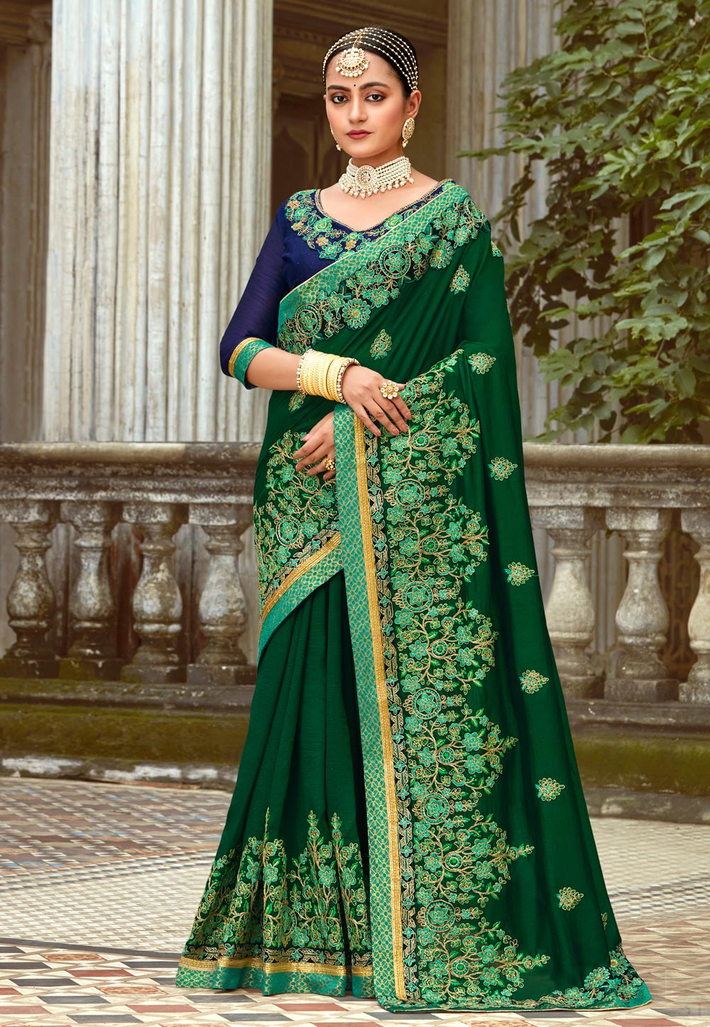 Green Silk Saree With Blouse 247583