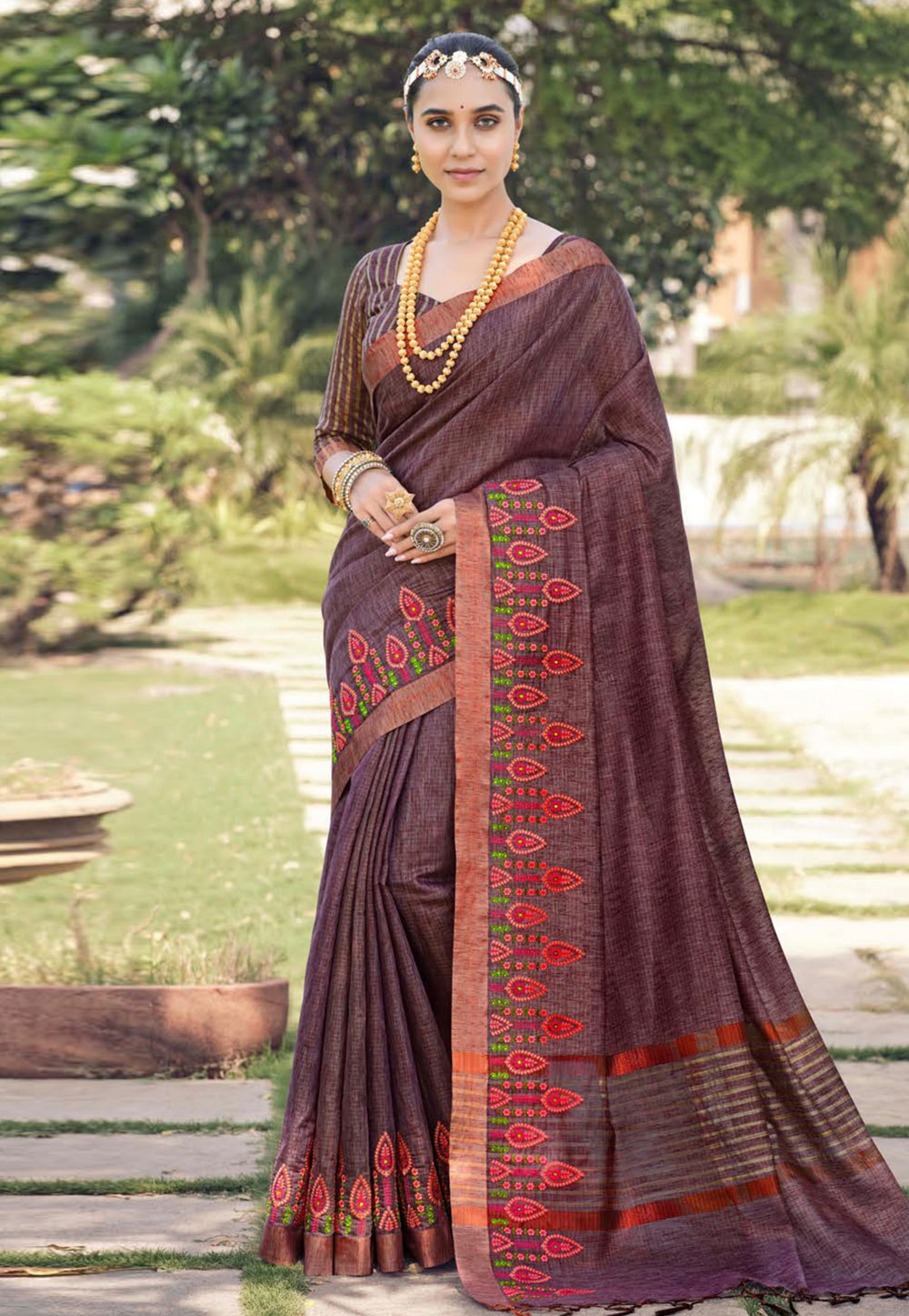 Purple Banarasi Saree With Blouse 261617