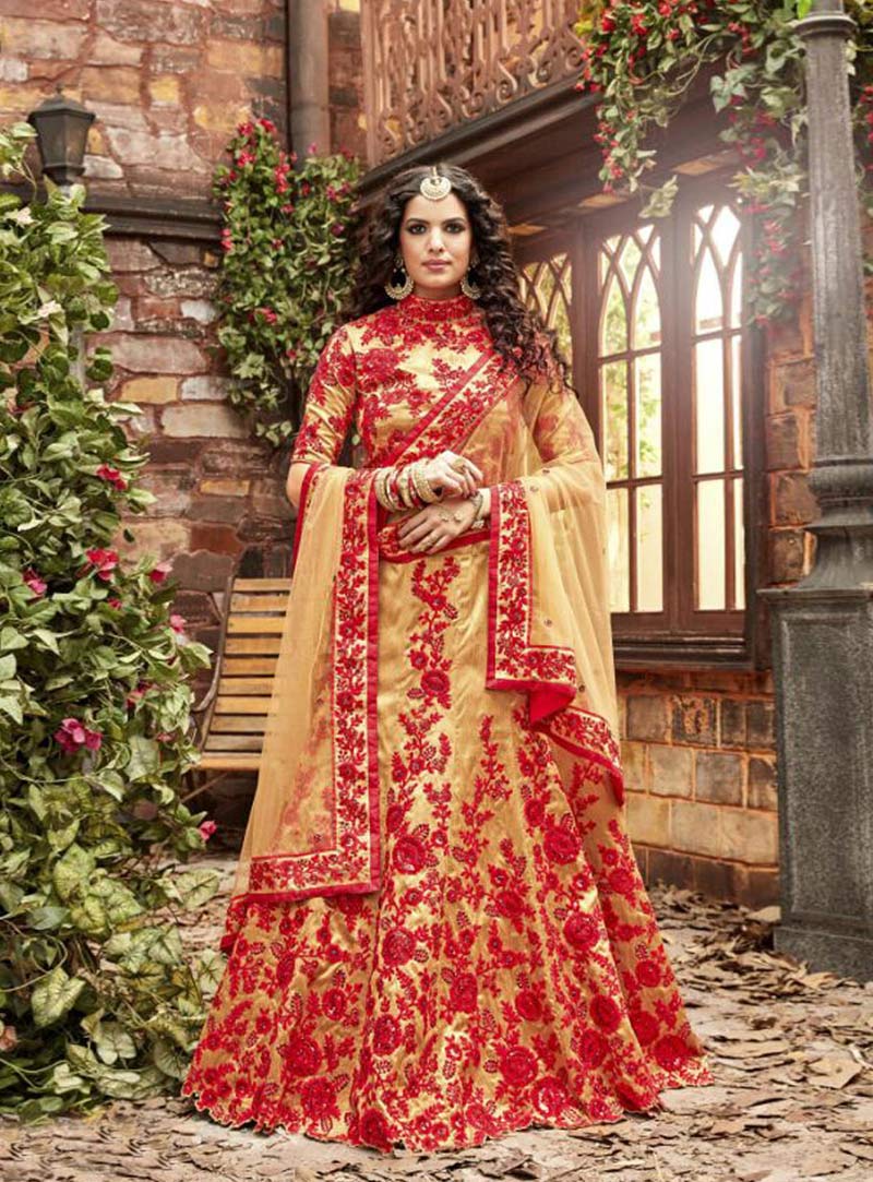 Golden Silk Wedding Lehenga Choli 78952