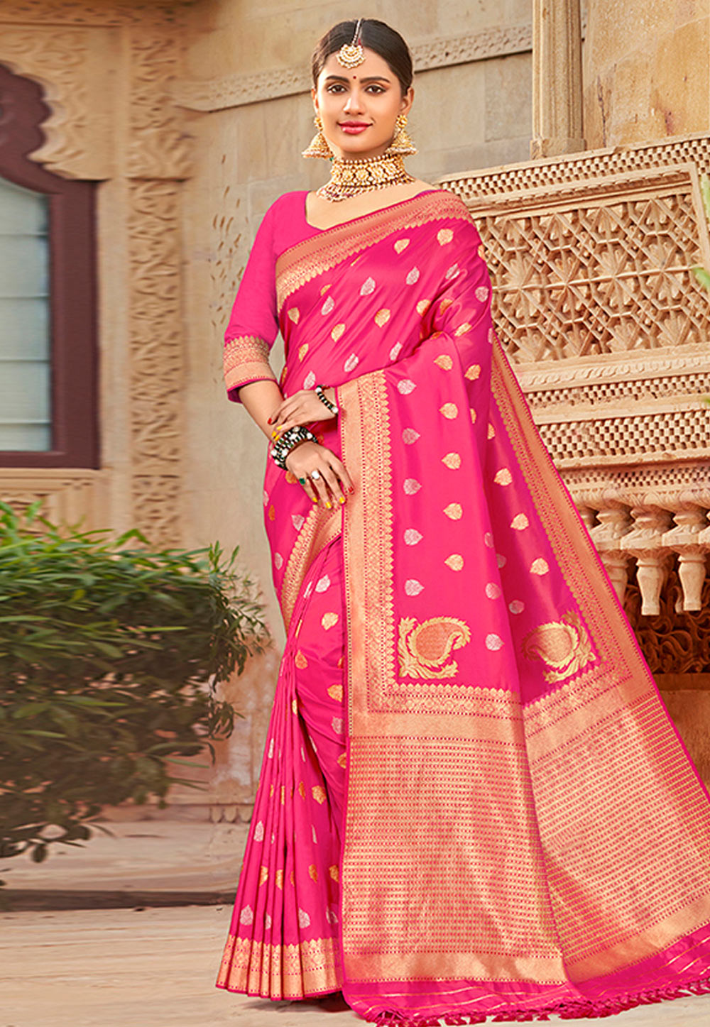 Pink Banarasi Silk Festival Wear Saree 209008