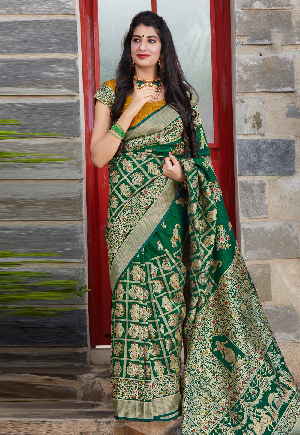 Green Banarasi Silk Saree With Blouse 210319