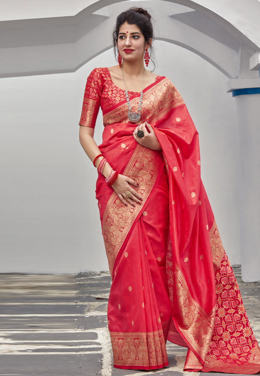Pink Banarasi Saree With Blouse 209958