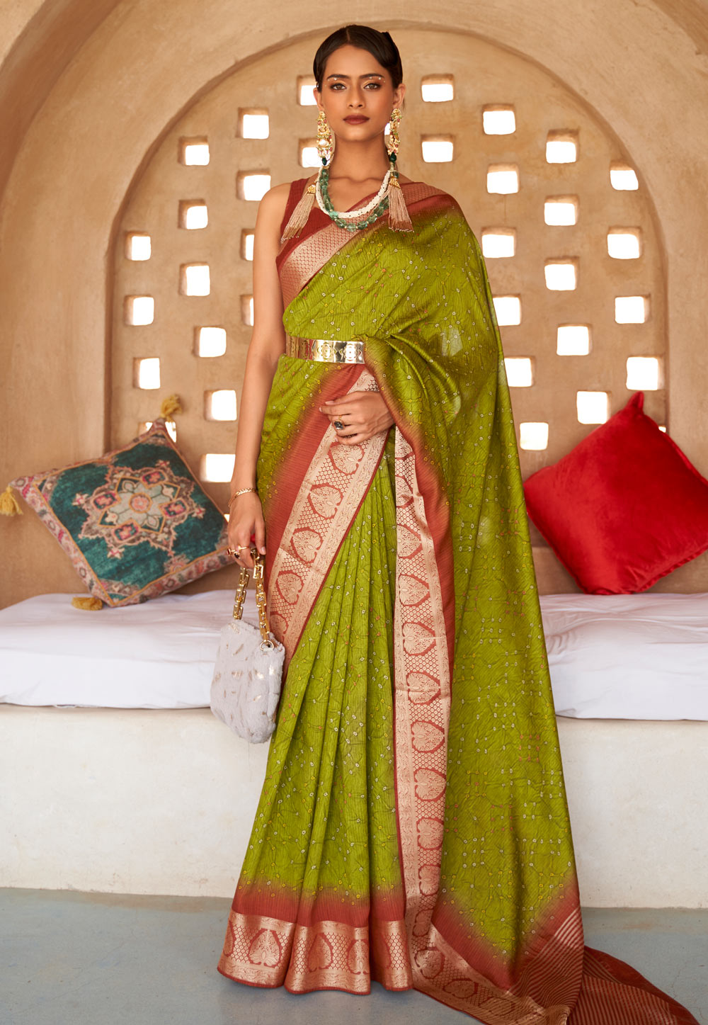 Green Silk Printed Saree With Blouse 245299