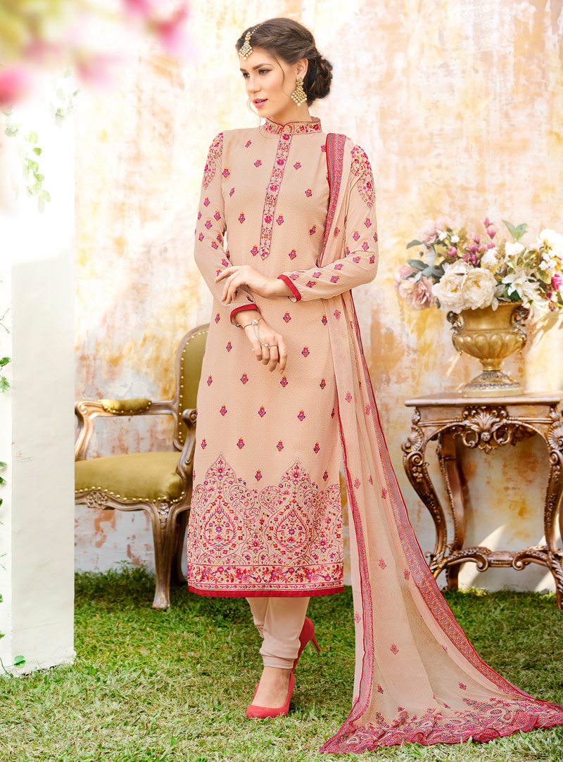 Peach Georgette Pakistani Style Suit 127219