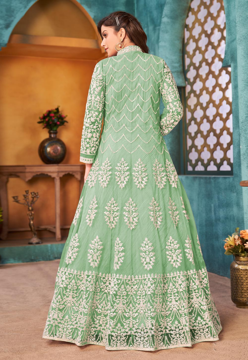 Explore from a wide collection of Gown Design Online – subhvastra