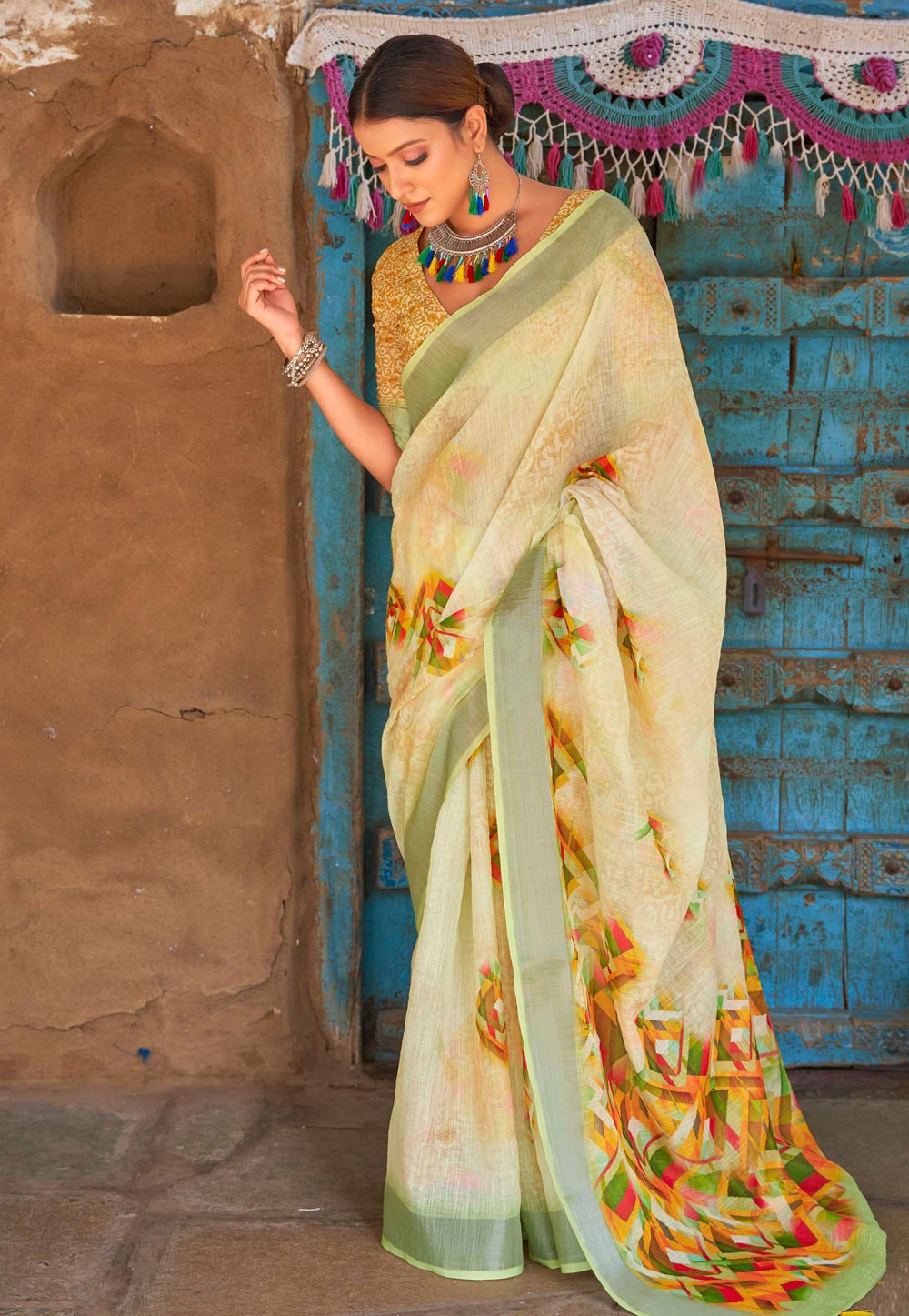Light Yellow Linen Saree With Blouse 271058