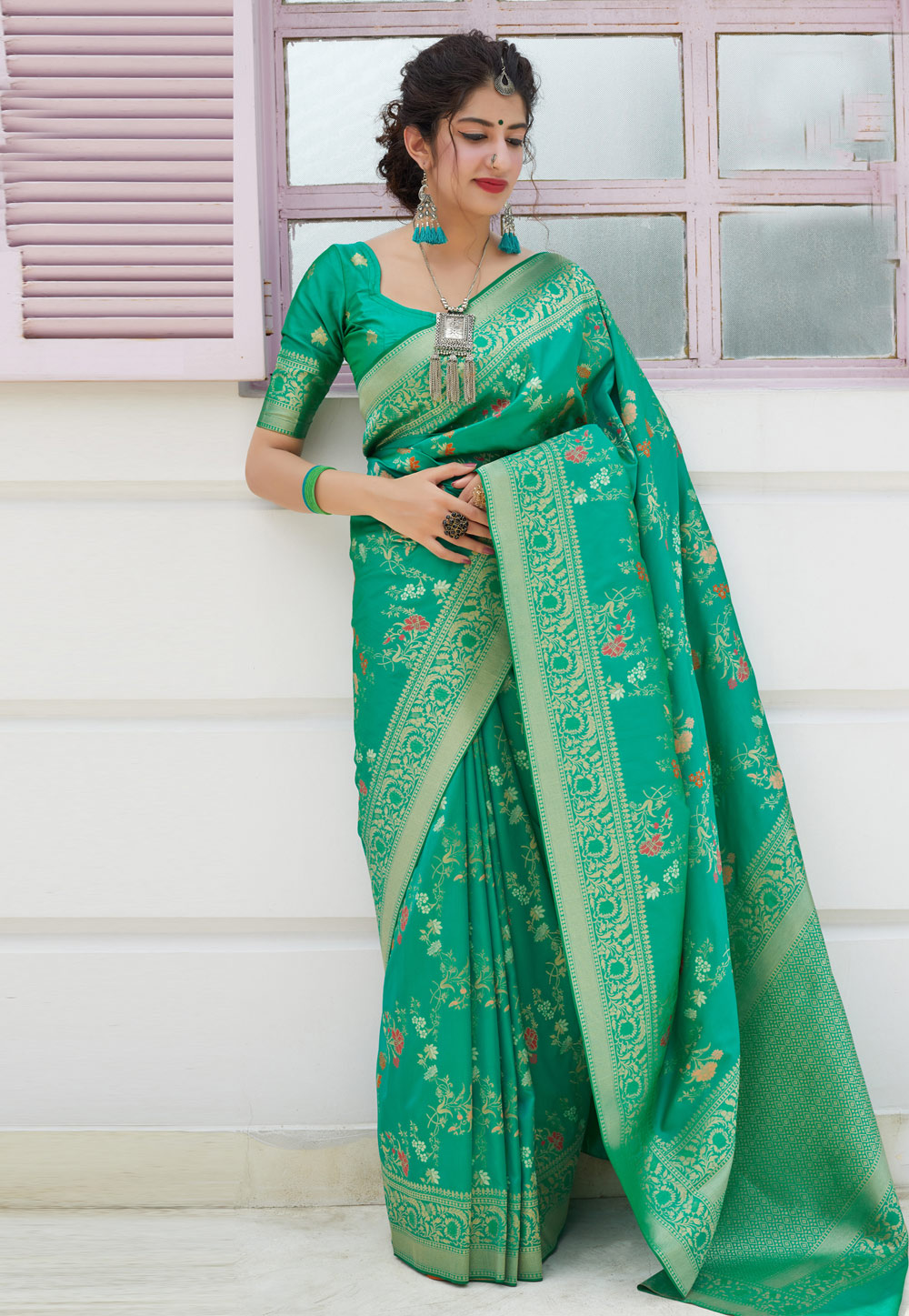 Green Banarasi Silk Saree With Blouse 210615