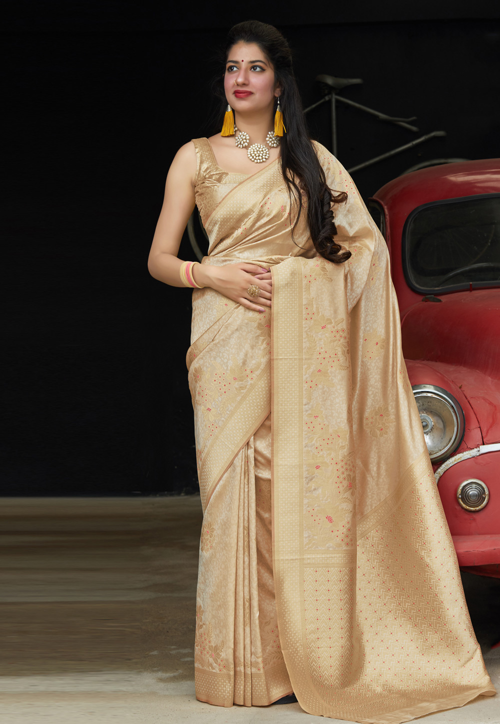 Beige Banarasi Silk Festival Wear Saree 210616