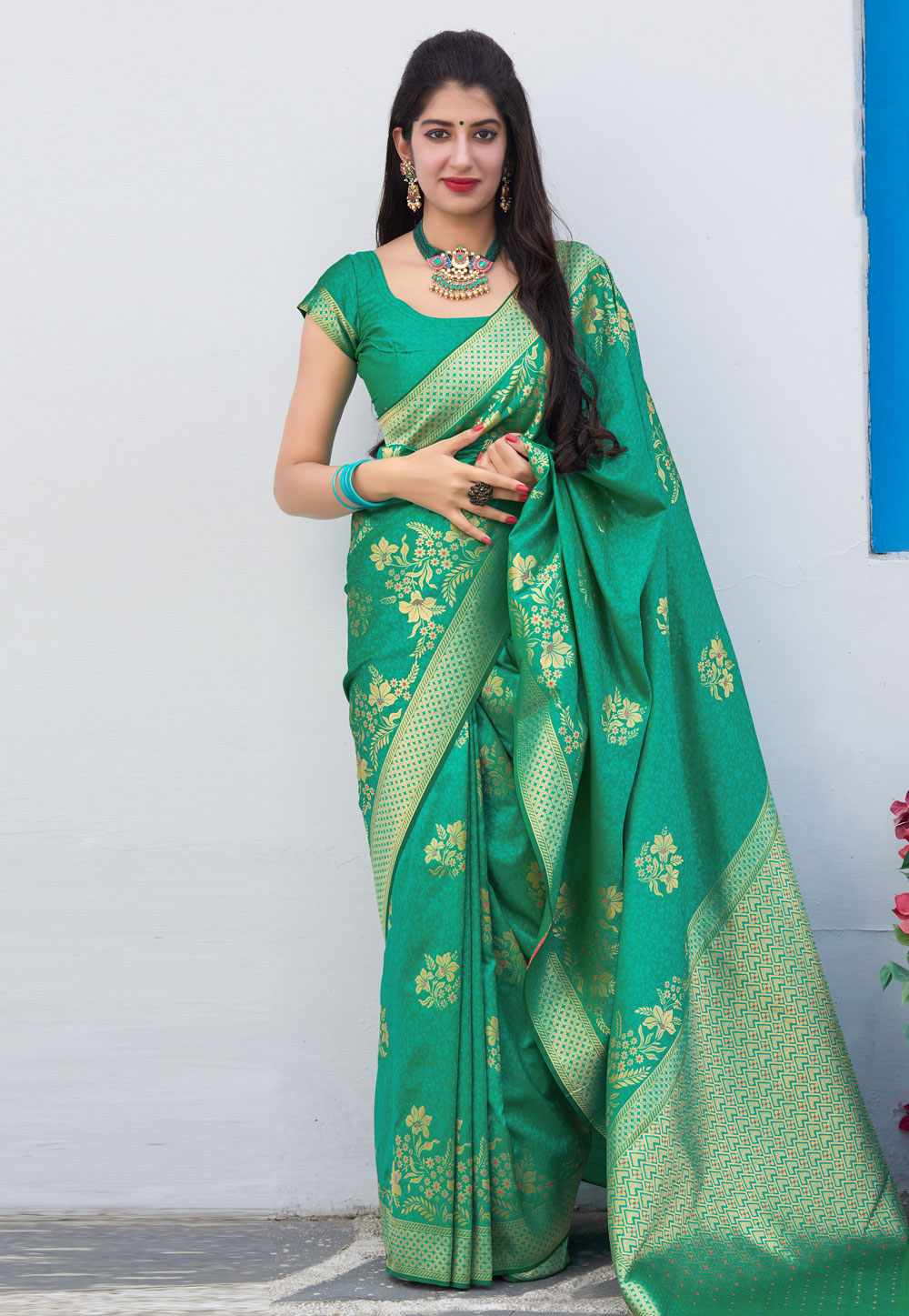 Green Banarasi Silk Saree With Blouse 210617