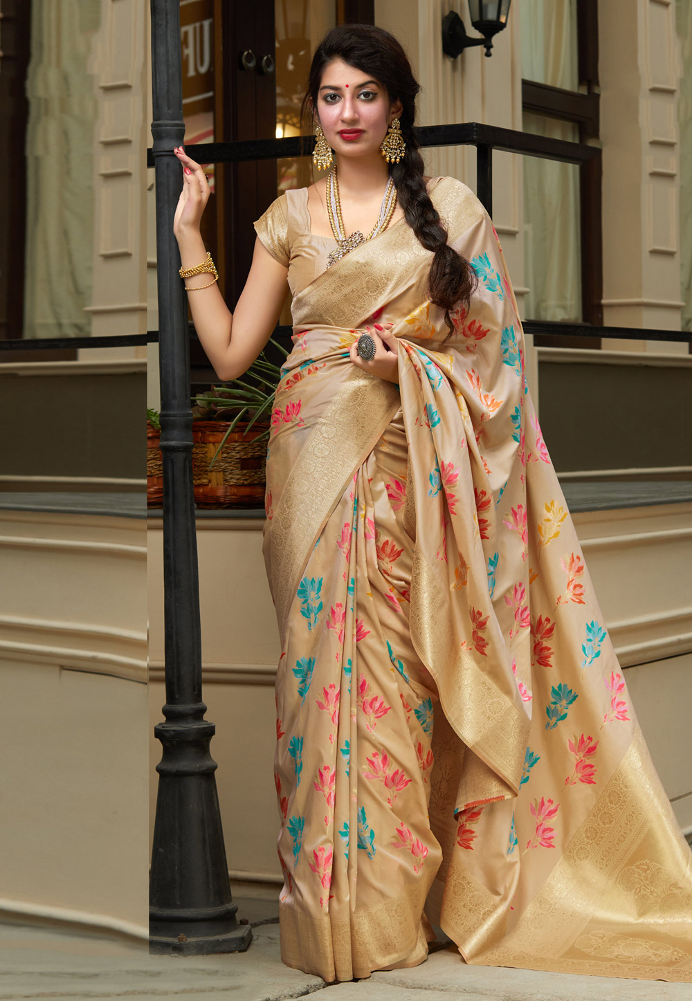 Beige Banarasi Silk Saree With Blouse 210619
