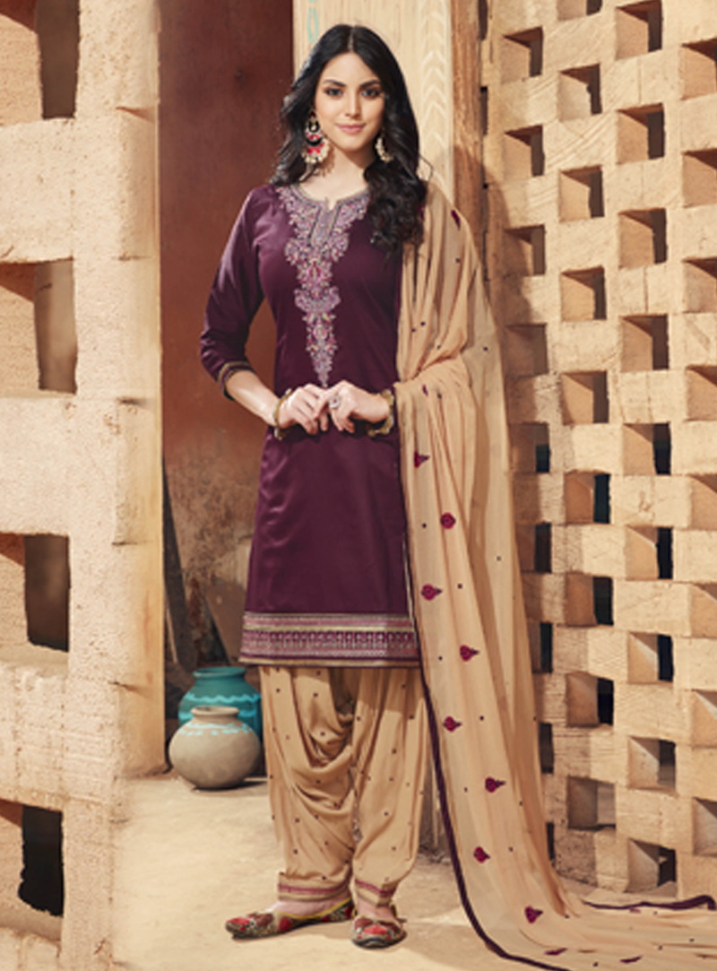 Purple Cotton Punjabi Suit 140853
