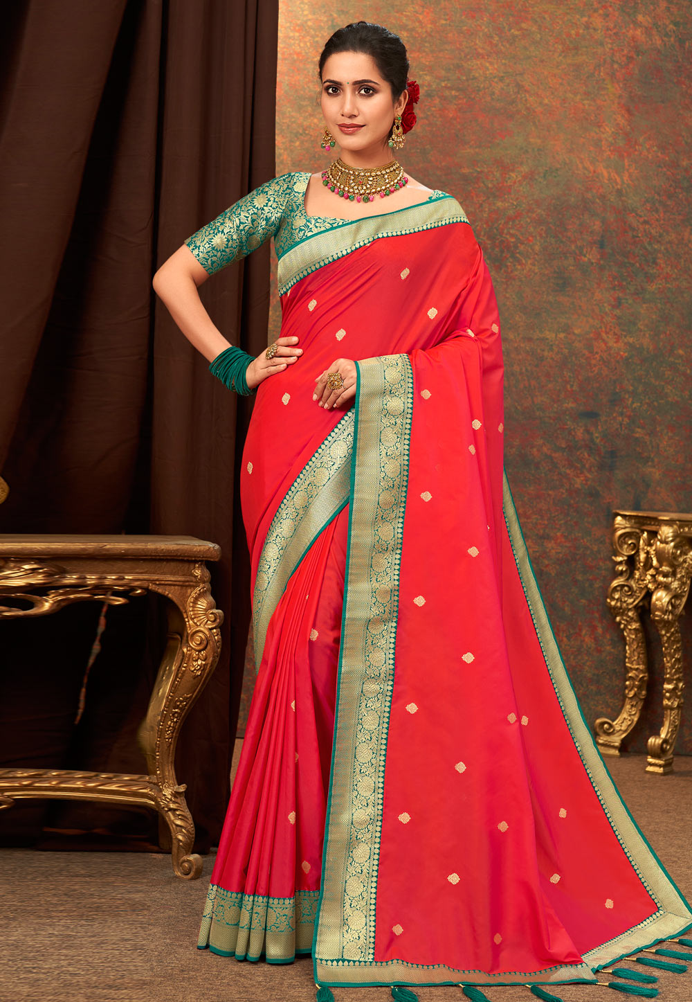 Red Banarasi Silk Saree With Blouse 243442