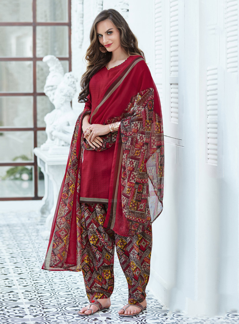 Red Cotton Punjabi Suit 143236