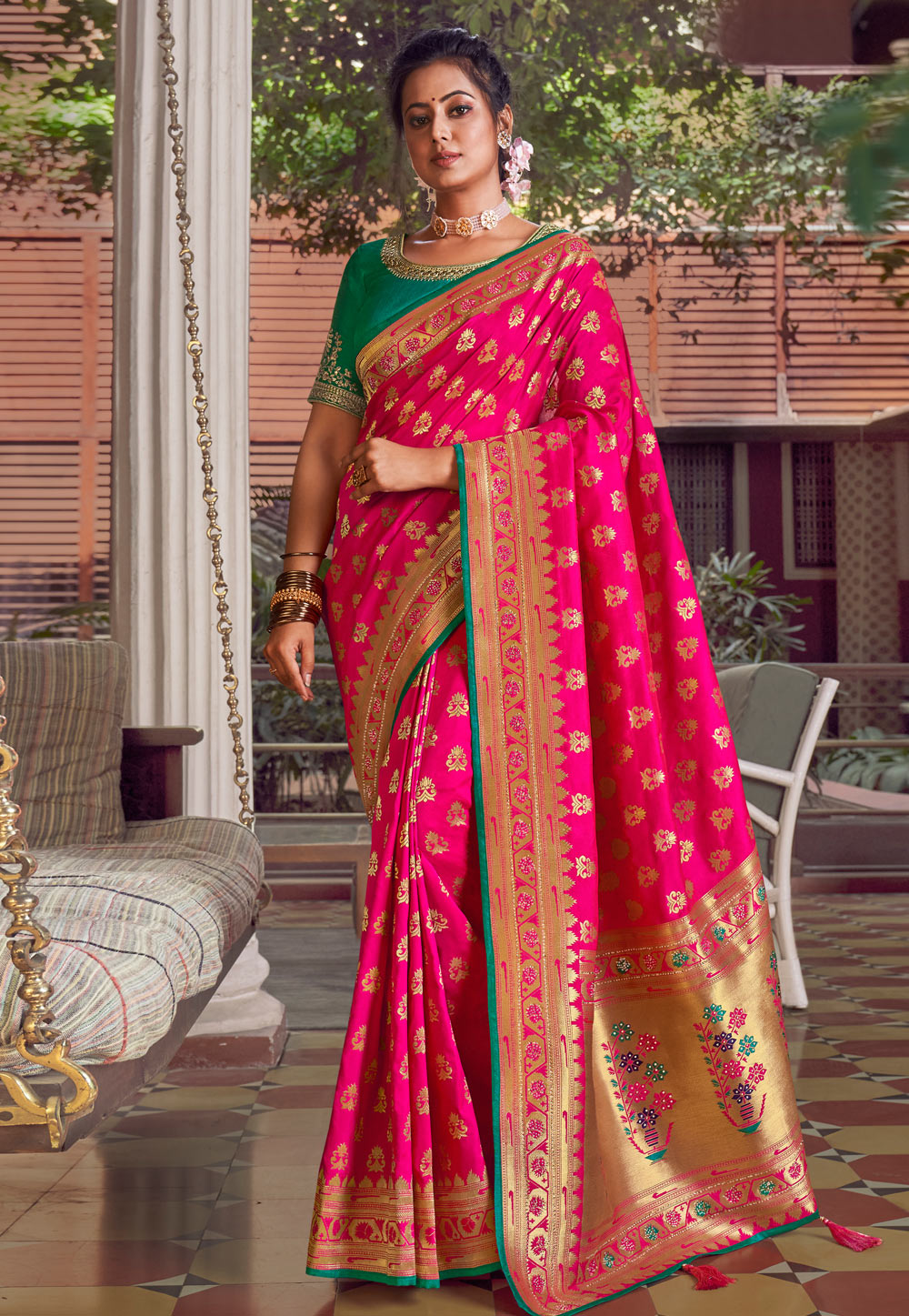 Magenta Silk Saree With Blouse 241076