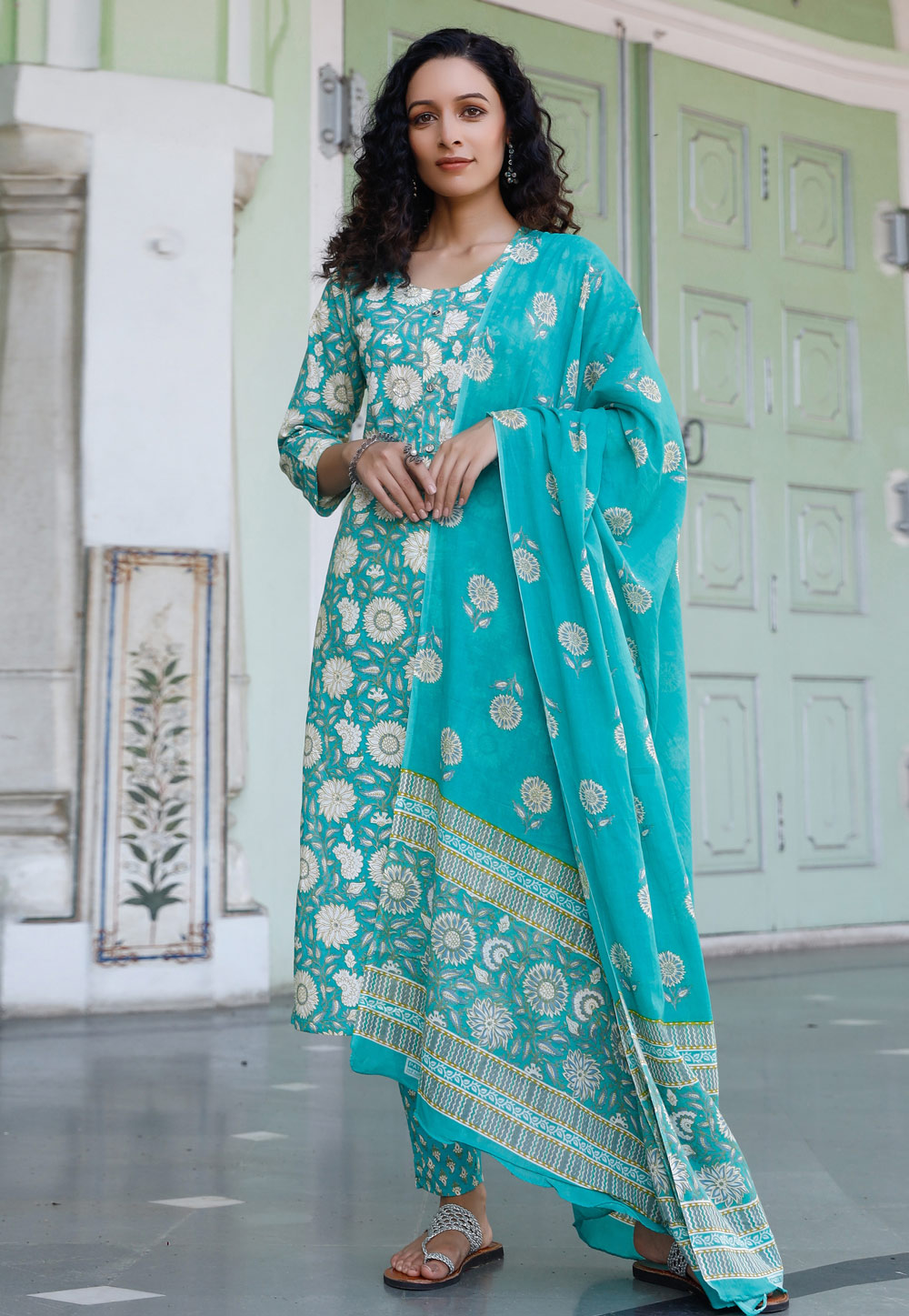 Turquoise Cotton Readymade Pakistani Suit 250620