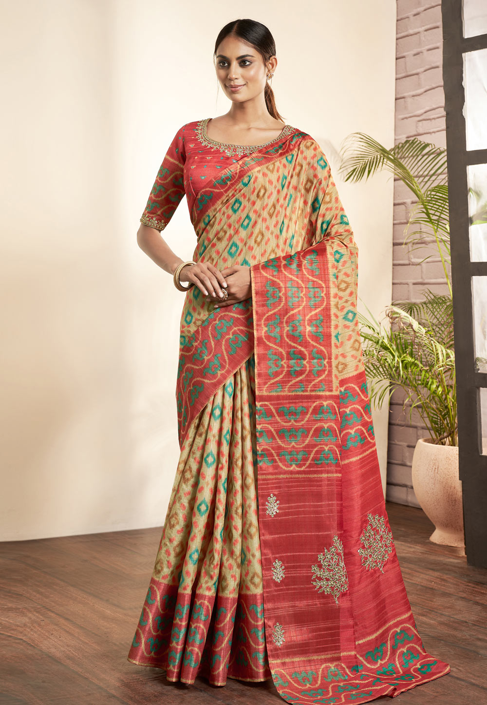 Beige Silk Saree With Blouse 276273