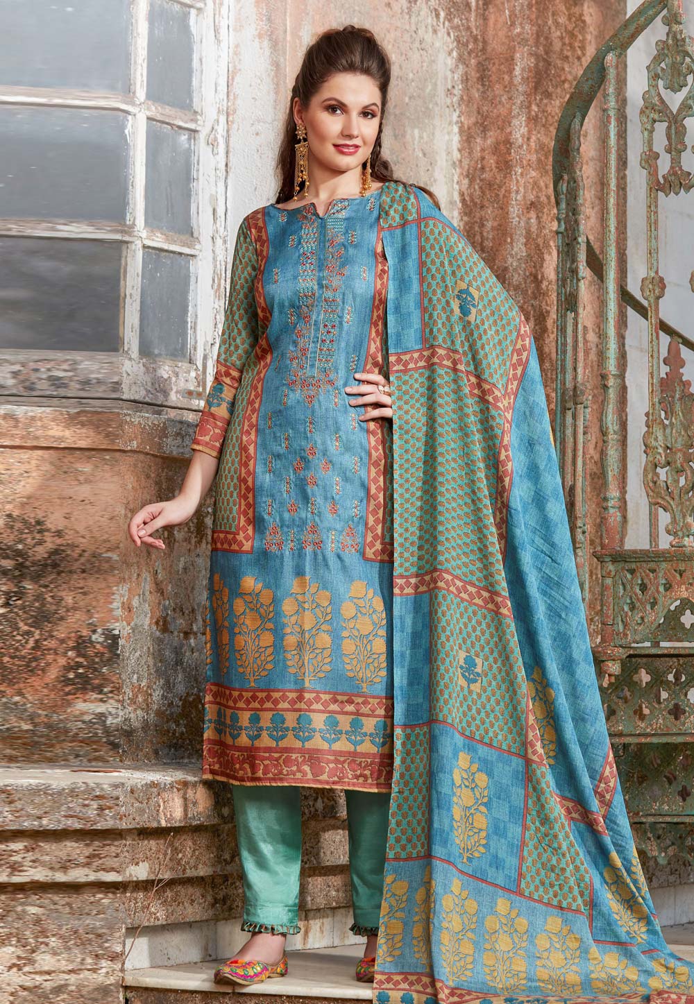 Aqua Tussar Pakistani Style Suit 153438