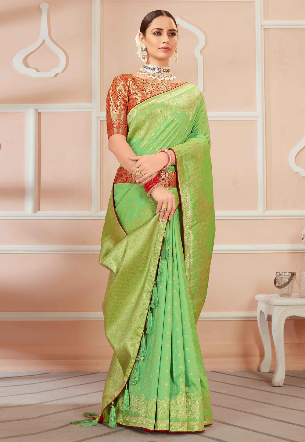Light Green Banarasi Silk Saree With Blouse 239479