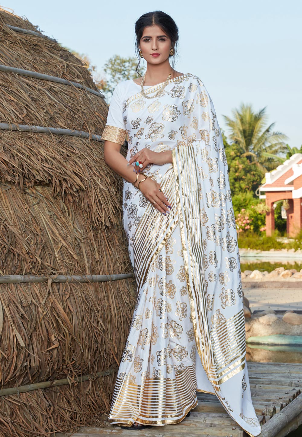 White Silk Saree With Blouse 218092