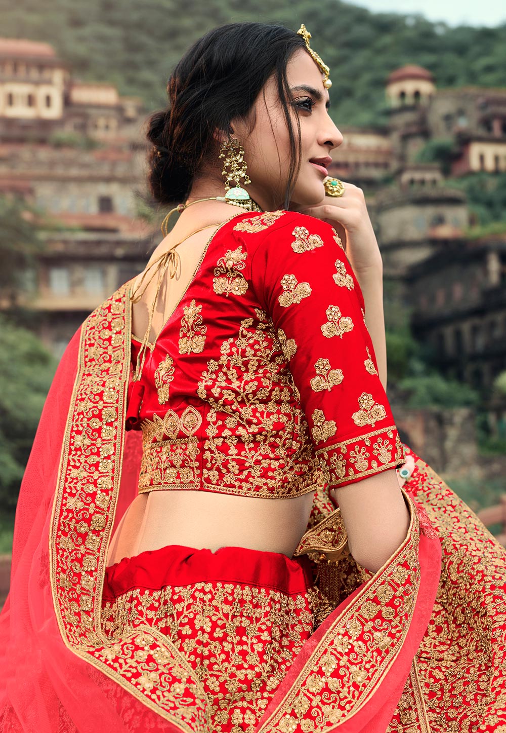 Shyamal & Bhumika - India 🇮🇳 | Indian bridal outfits, Lehenga blouse  designs, Designer saree blouse patterns