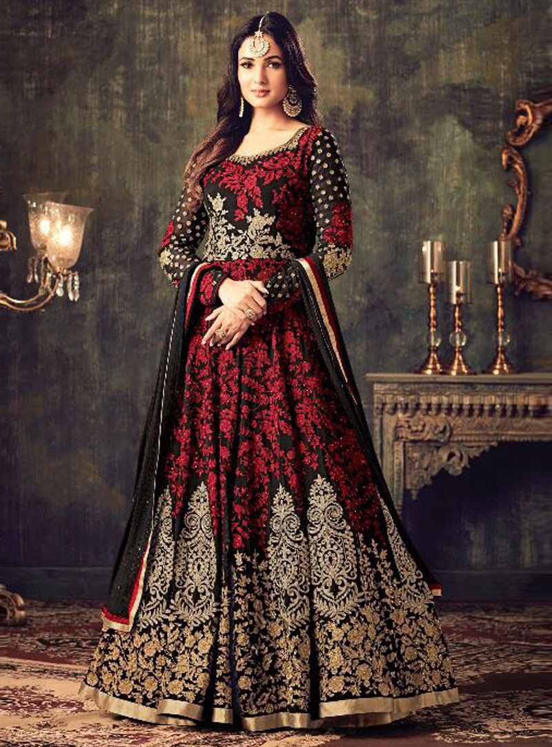 Sonal Chauhan Black Georgette Floor Length Anarkali Suit 124585