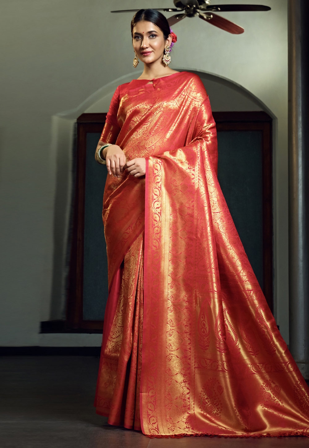 Red Kanjivaram Silk Saree With Blouse 258629