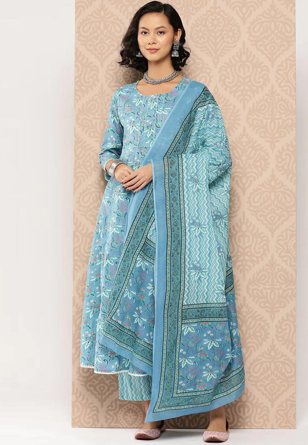 Sky Blue Cotton Readymade Pakistani Suit 264337