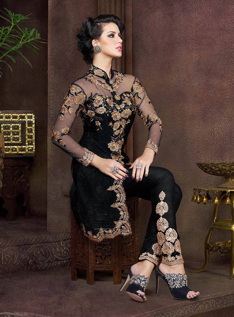 Black Georgette Pakistani Style Suit 74539