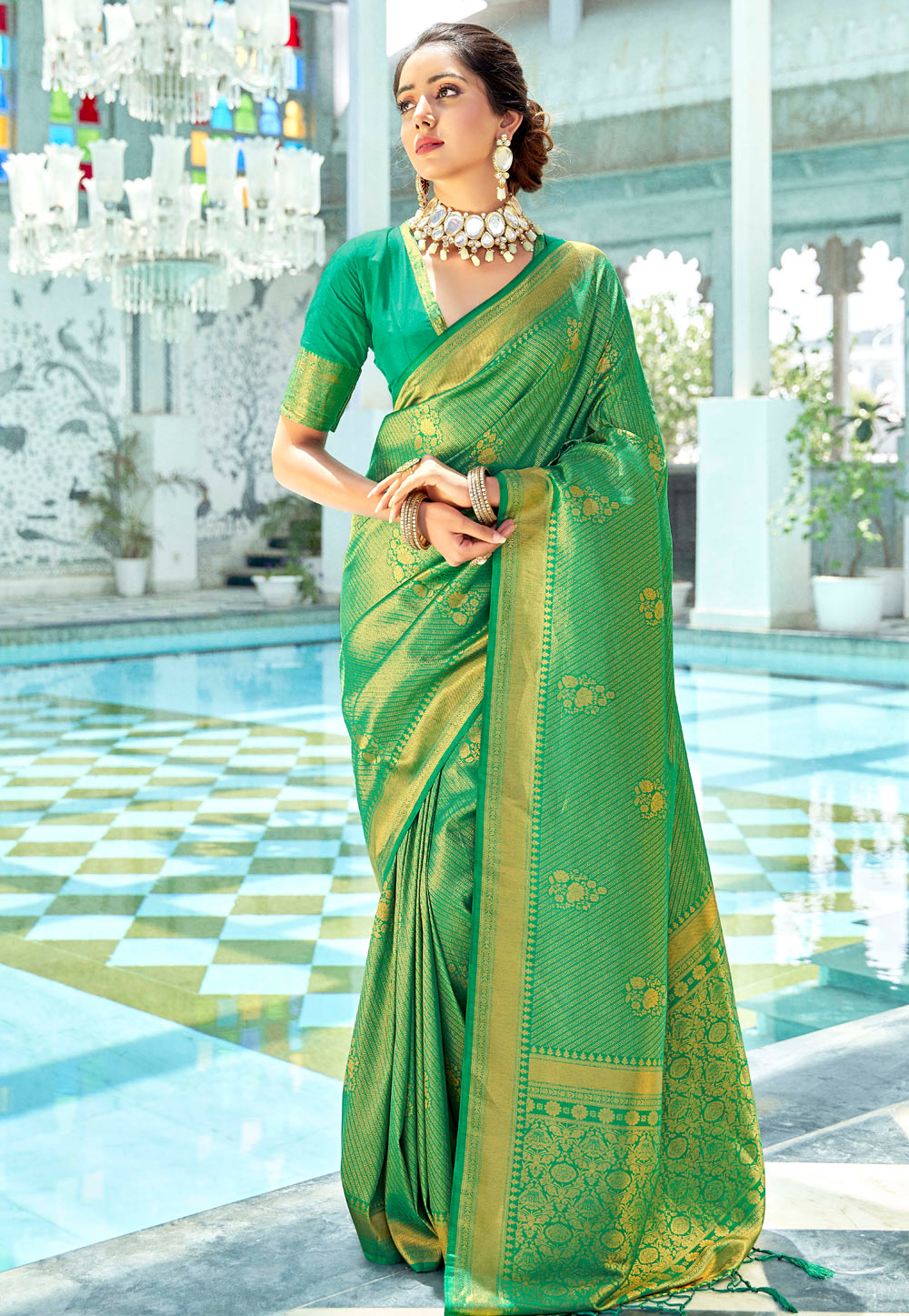 Sarees | Elegant Kanjivaram Saree with blouse | Freeup