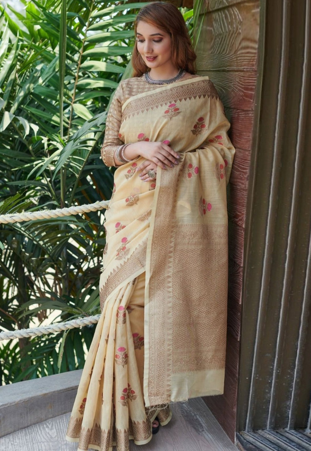 Beige Linen Saree With Blouse 225388