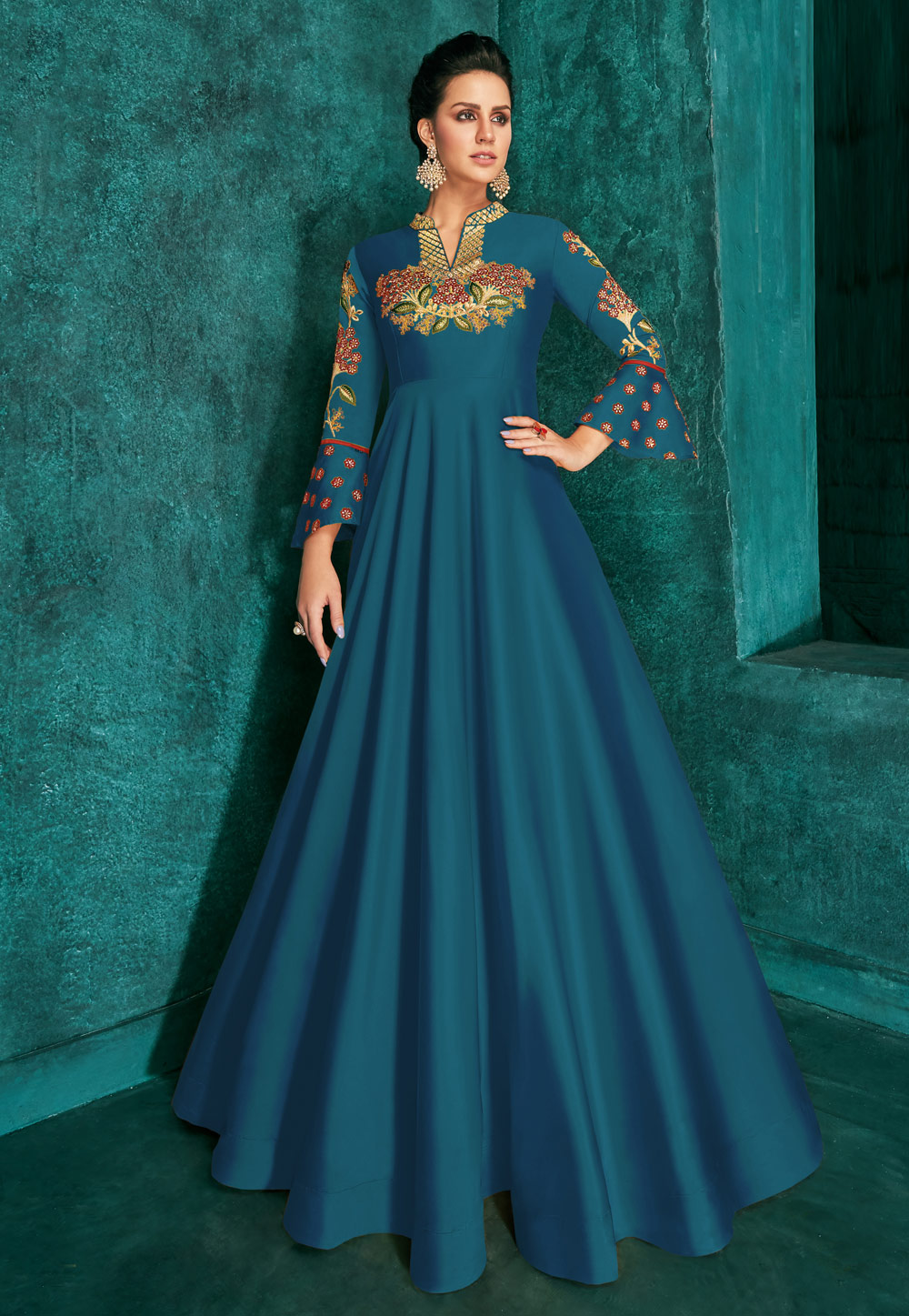 Blue Silk Readymade Gown 195128