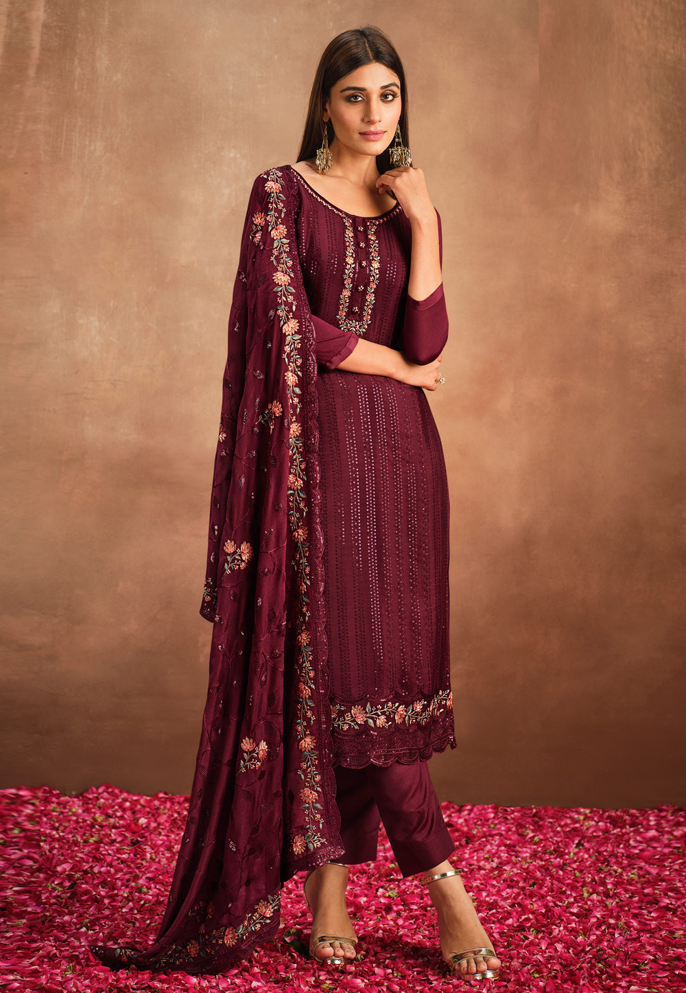 Wine Chinon Pakistani Style Suit 272361