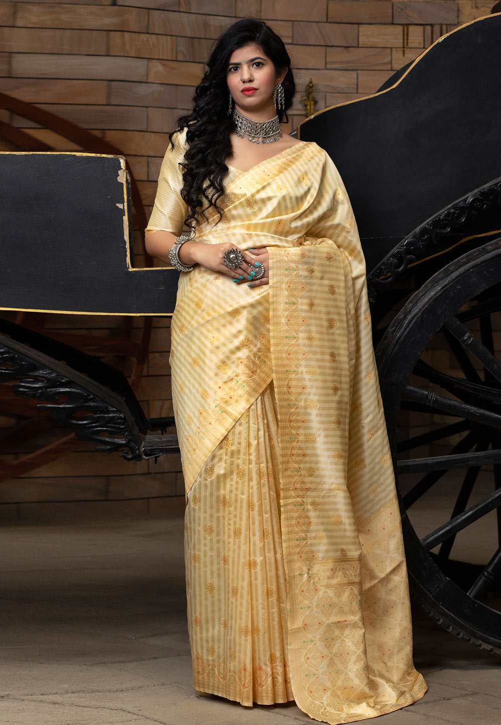 Beige Banarasi Silk Saree With Blouse 216776