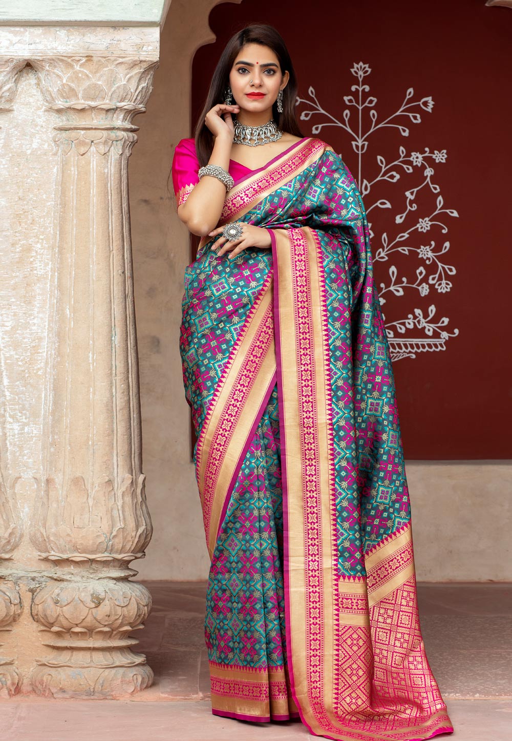 Grey Banarasi Silk Saree With Blouse 216870