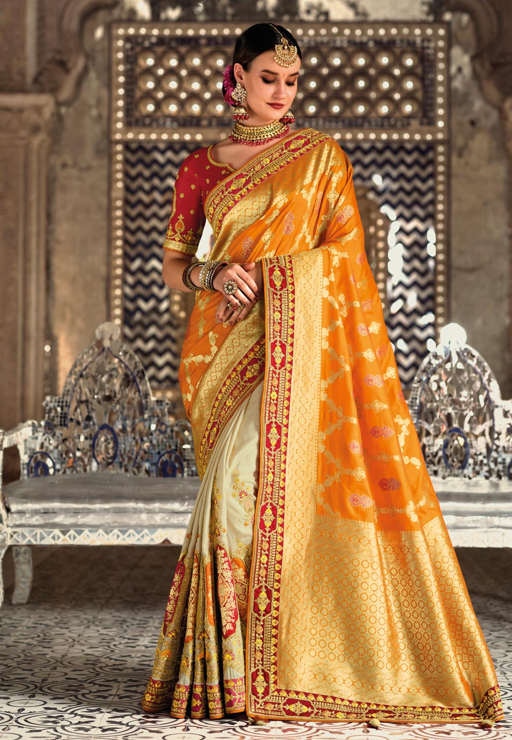 Mustard Banarasi Silk Saree With Blouse 243114