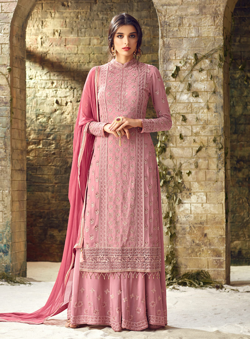 Giselli Monteiro Pink Georgette Pakistani Style Suit 146101