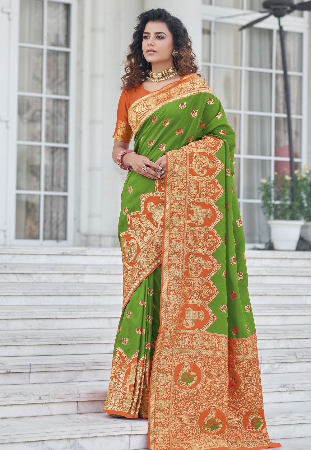 Light Green Banarasi Silk Saree With Blouse 241031