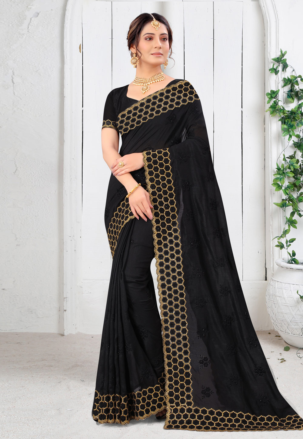 Black Silk Saree With Blouse 232991