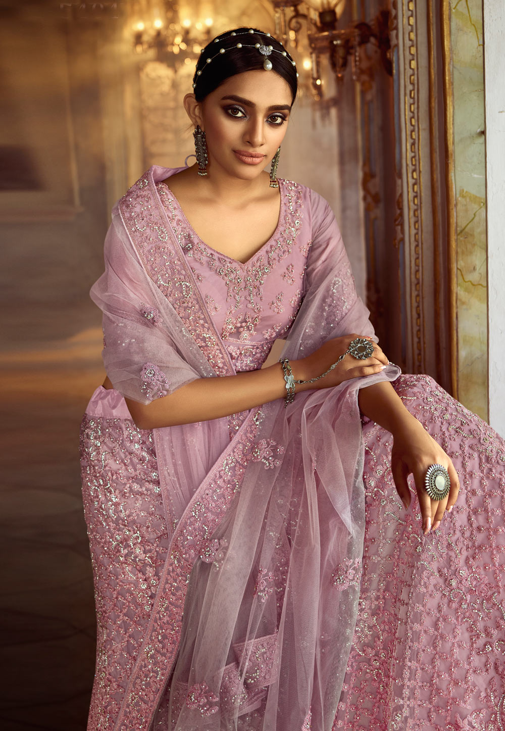 Bride in Reception Saree - Saree Blouse Patterns