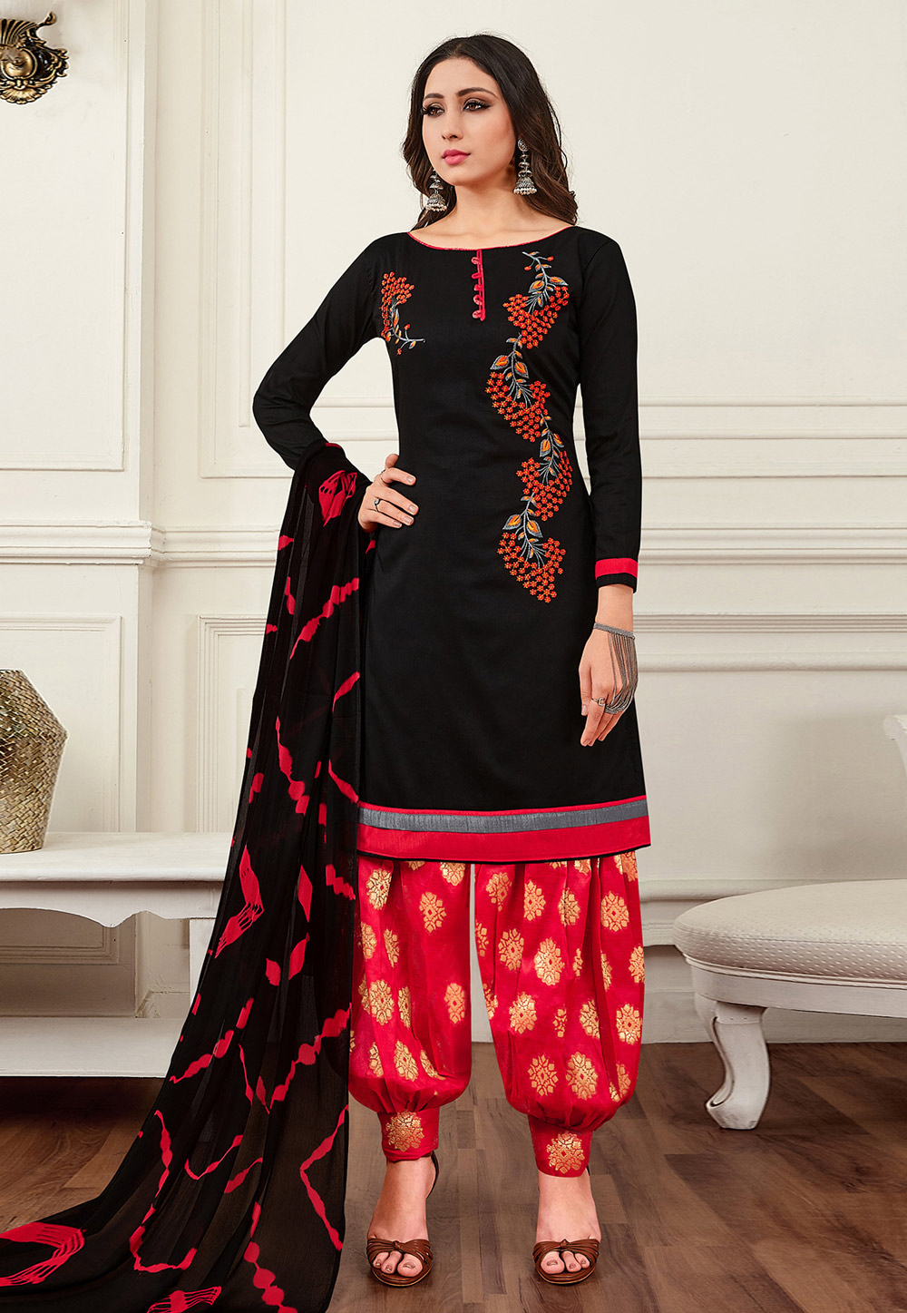 Black Silk Punjabi Suit 161669