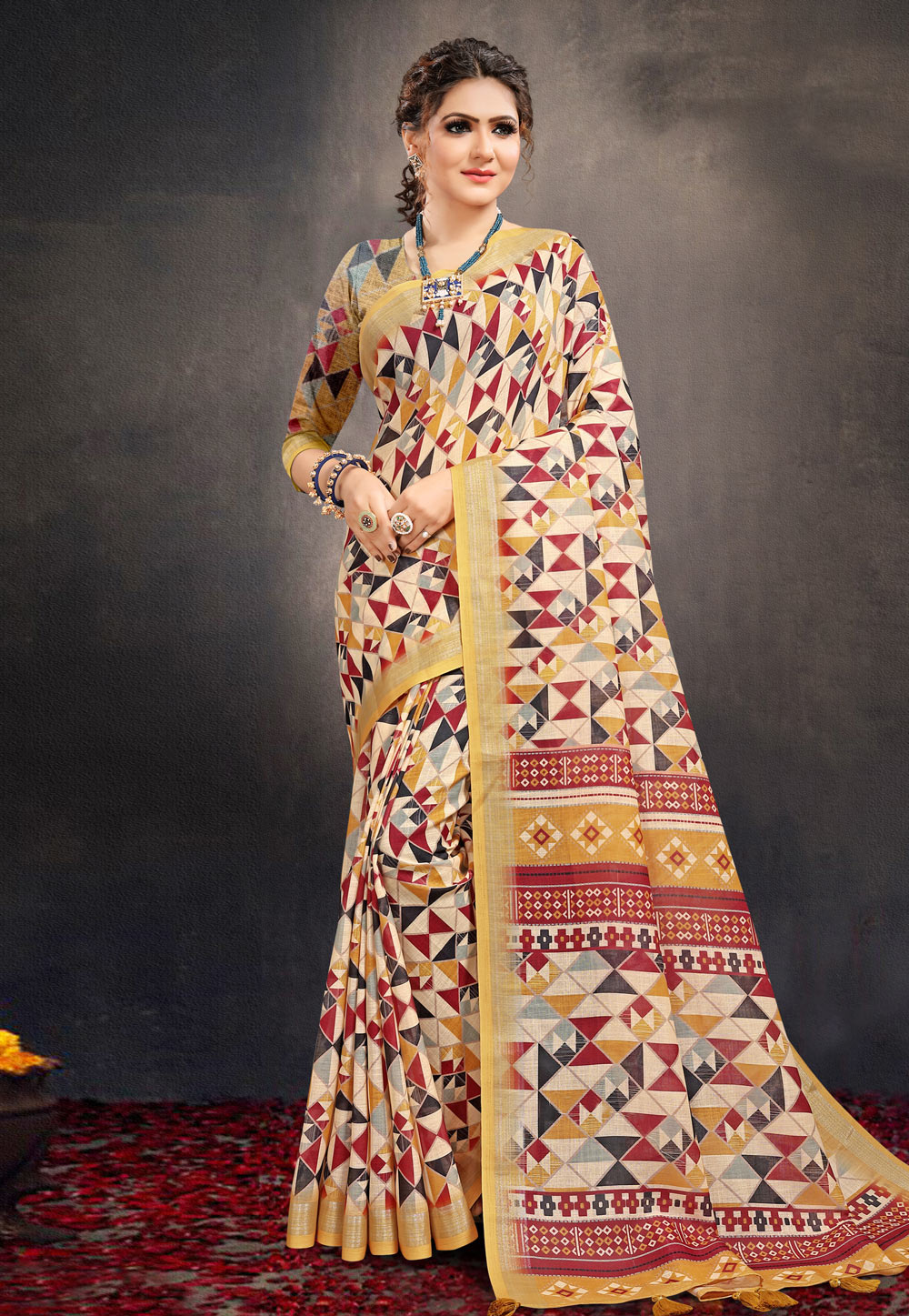 Cream Linen Printed Saree With Blouse 228226