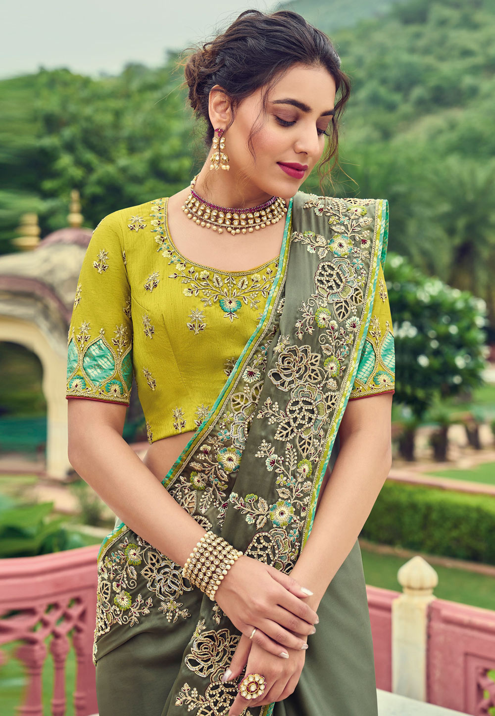 Grey saree with Designer Blouse With Belt Work Moss Chiffon - SR19882