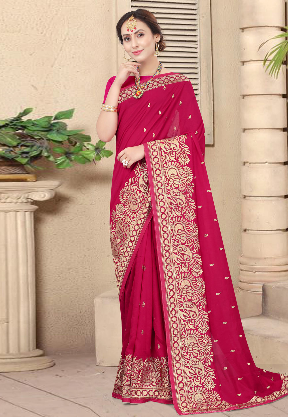 Magenta Silk Embroidered Saree With Blouse 244323