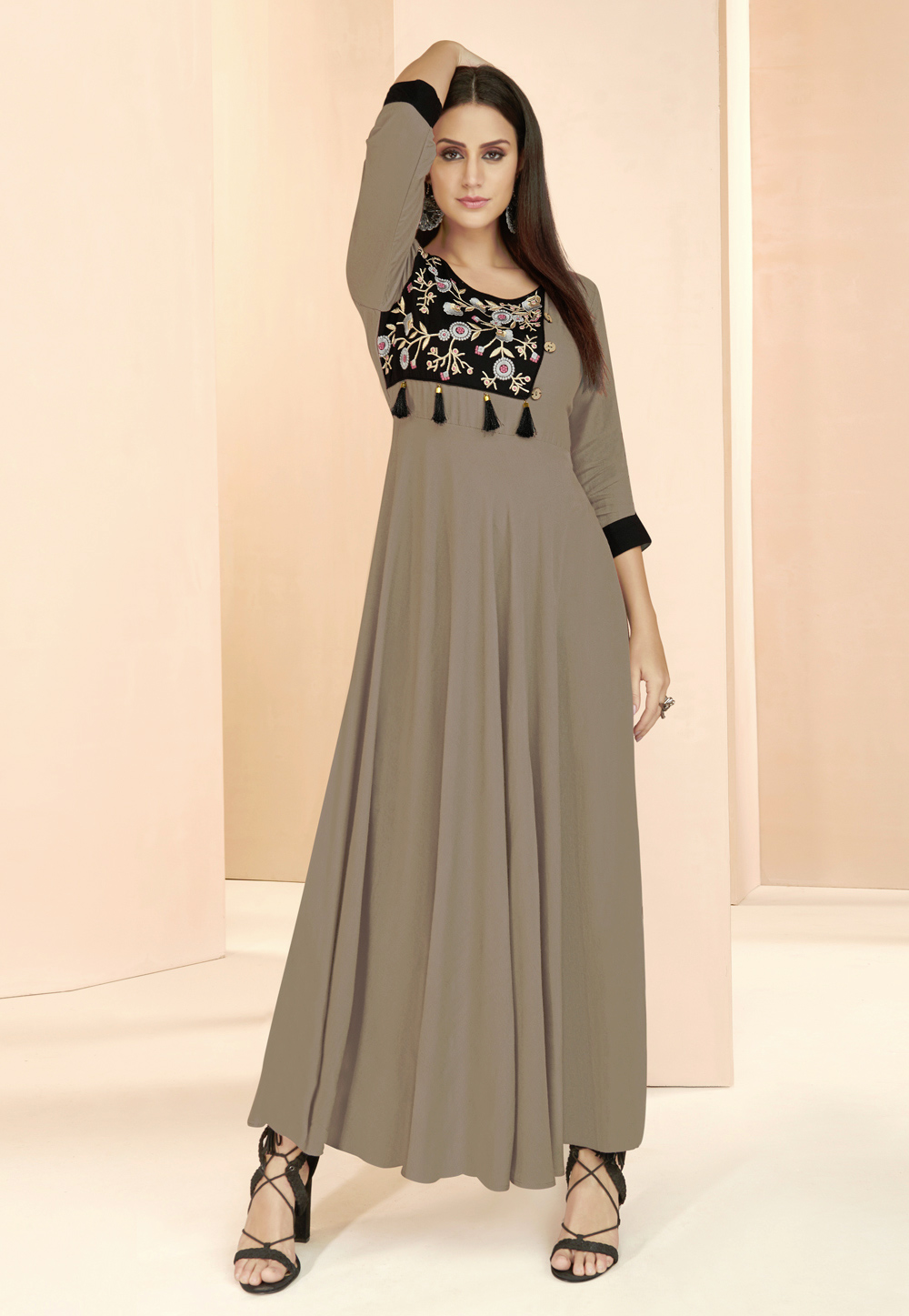 Grey Rayon Readymade Gown 177666