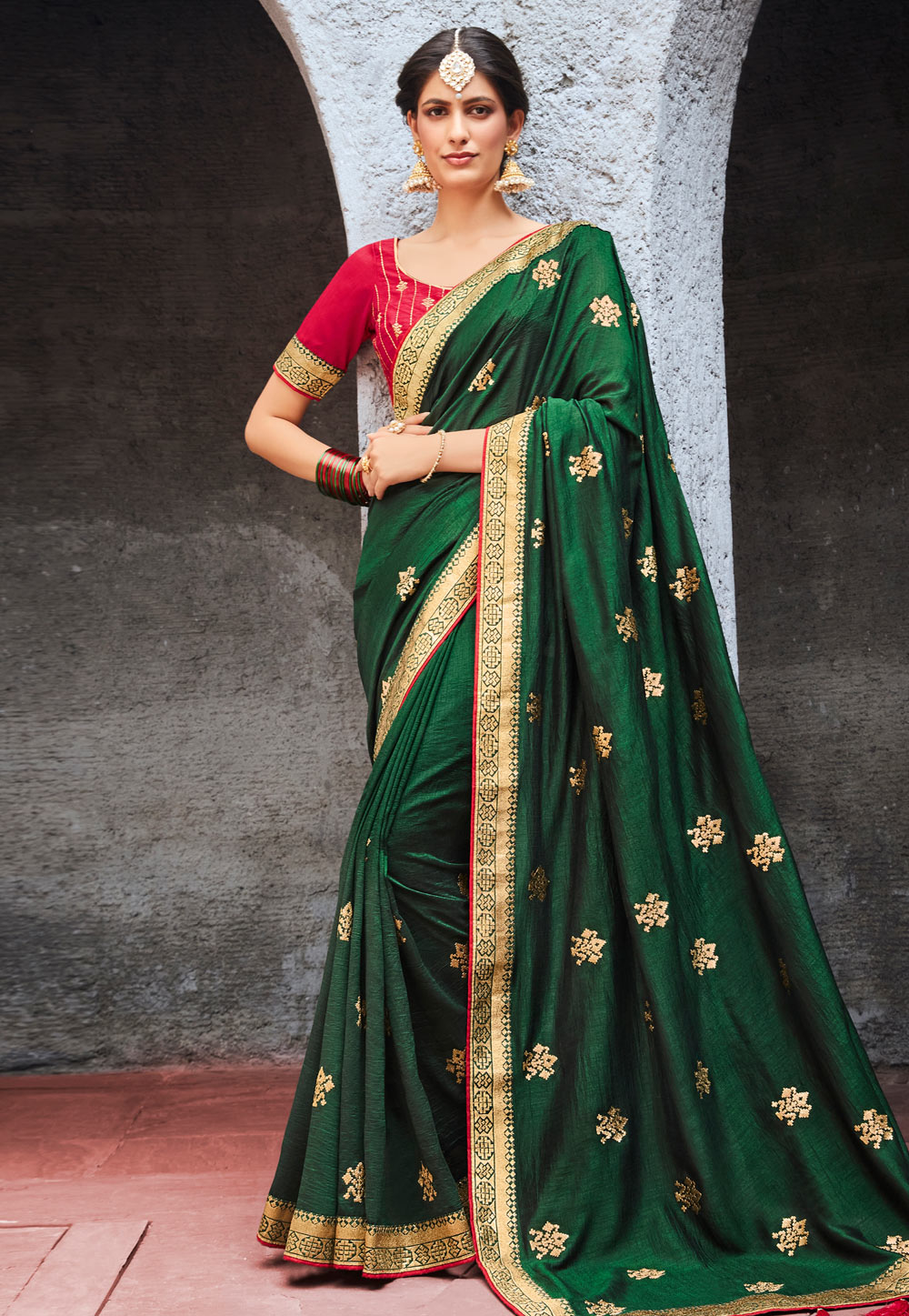 Green Silk Saree With Blouse 250205